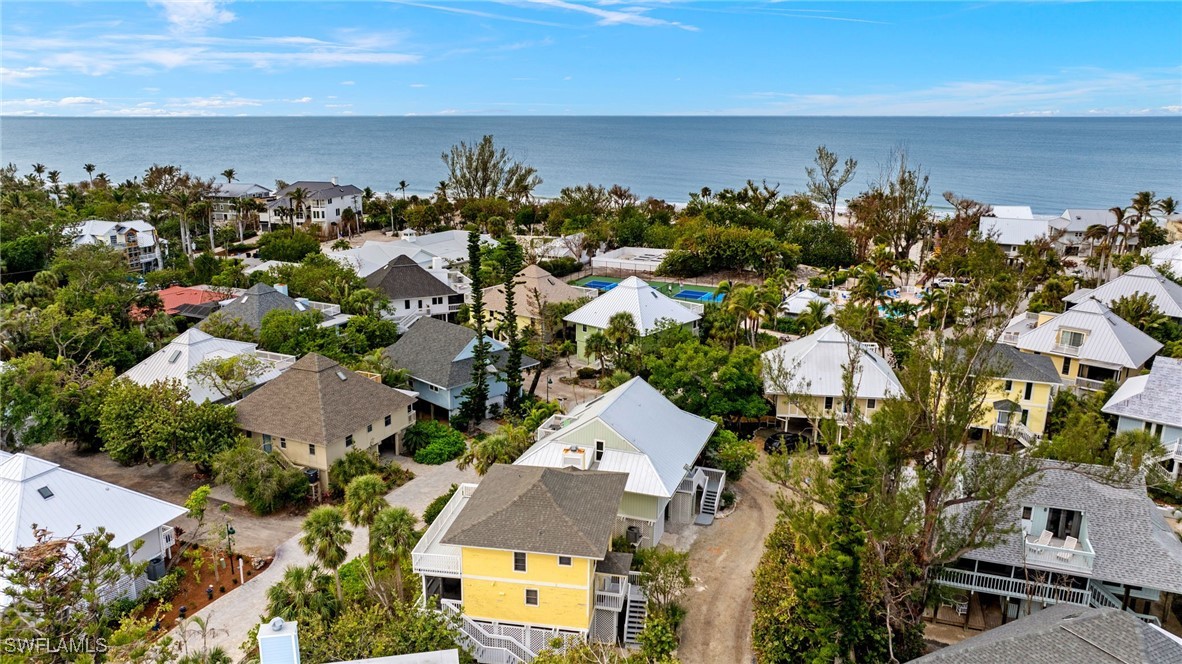 2 Bed Waterfront Home for Sale in Captiva, FL, $899,000 — photo 38