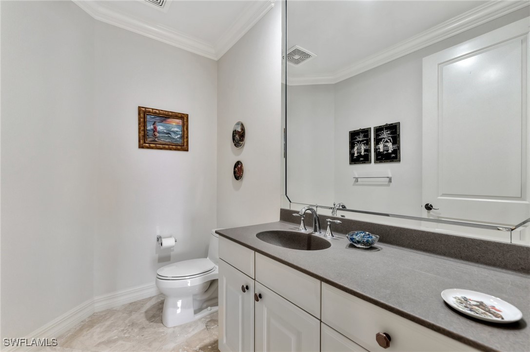 3 Bed Waterfront Home for Sale in Fort Myers, photo 38