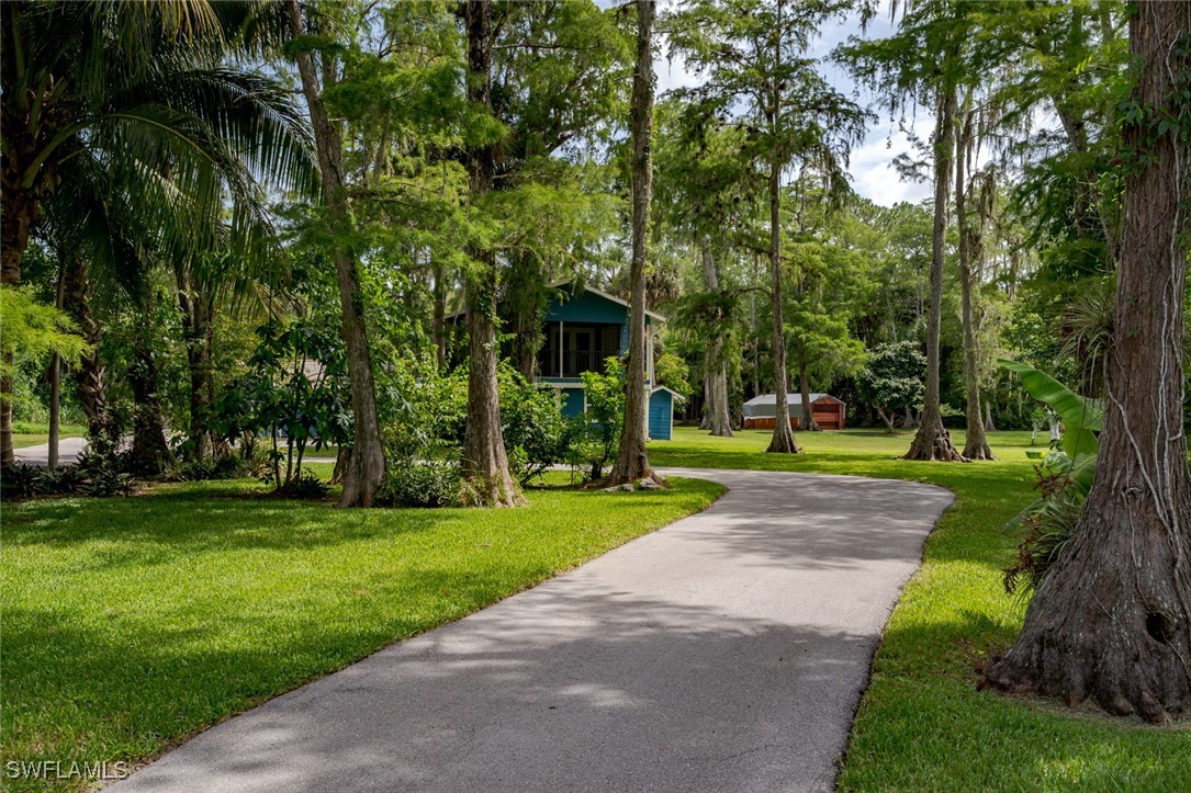 4 Bed SingleFamilyResidence for Sale in Naples, photo 38
