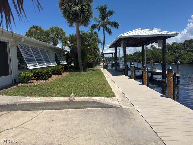 2 Bed Waterfront Home for Sale in Bokeelia, photo 38