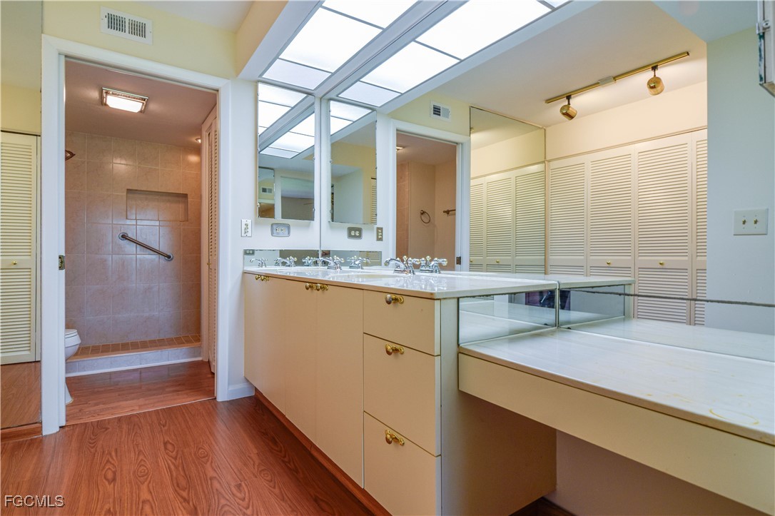 2 Bed Waterfront Home for Sale in North Fort Myers, FL — photo 38