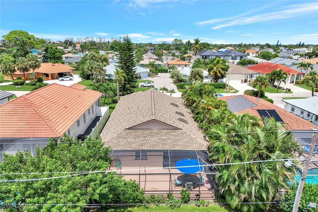 3 Bed SingleFamilyResidence for Sale in Naples, photo 38