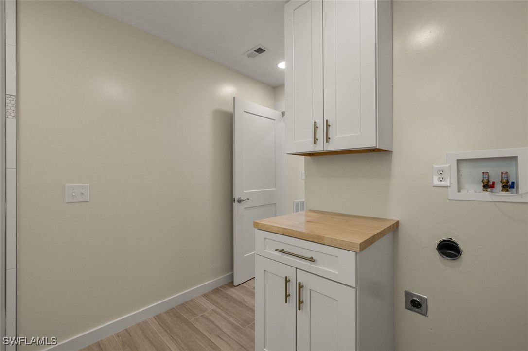 3 Bed Pool Home for Sale in Laguna Shores, photo 38