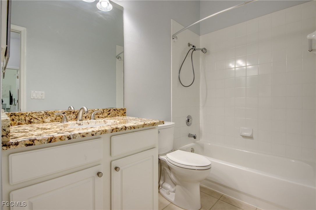 3 Bed Waterfront Home for Sale in Fort Myers, photo 38