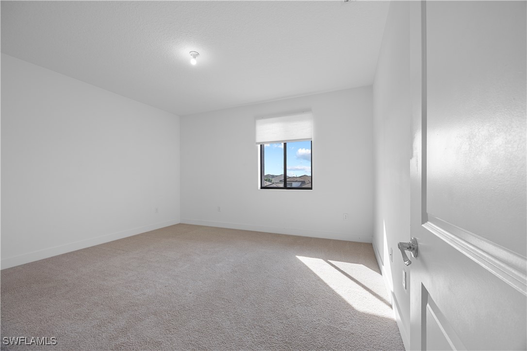 3 Bed Waterfront Home for Sale in Maple Ridge, photo 38
