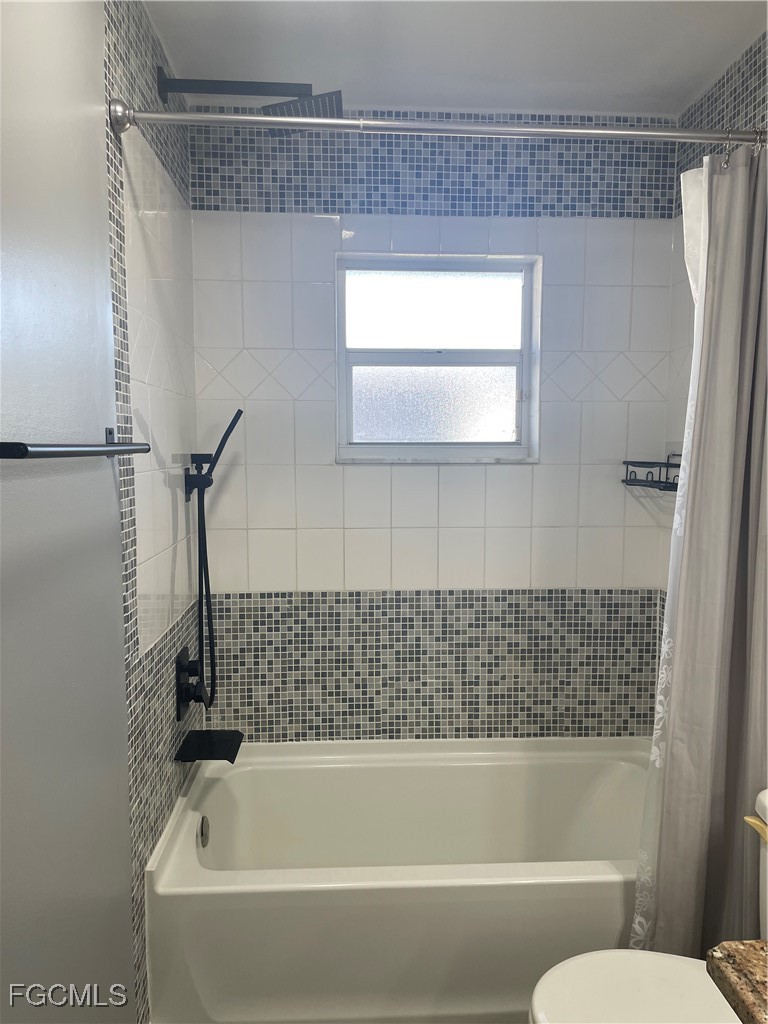 3 Bed Pool Home for Sale in Cape Coral, photo 38