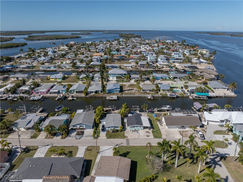 2 Bed Waterfront Home for Sale in Matlacha, FL, $339,000 — photo 38