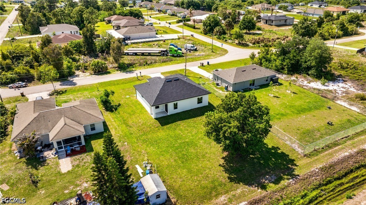 3 Bed SingleFamilyResidence for Sale in Lehigh Acres, photo 38