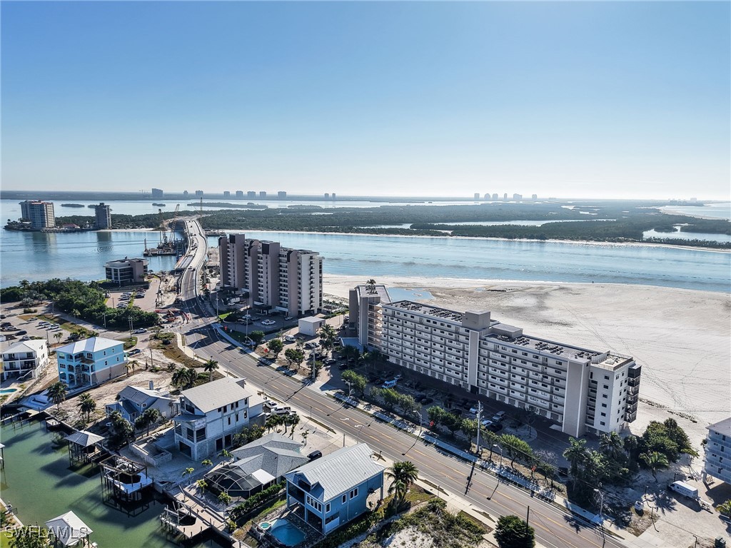 2 Bed Waterfront Home for Sale in Carlos Pointe, FL — photo 38
