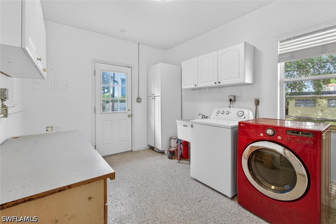 2 Bed SingleFamilyResidence for Sale in Allen Park, photo 38