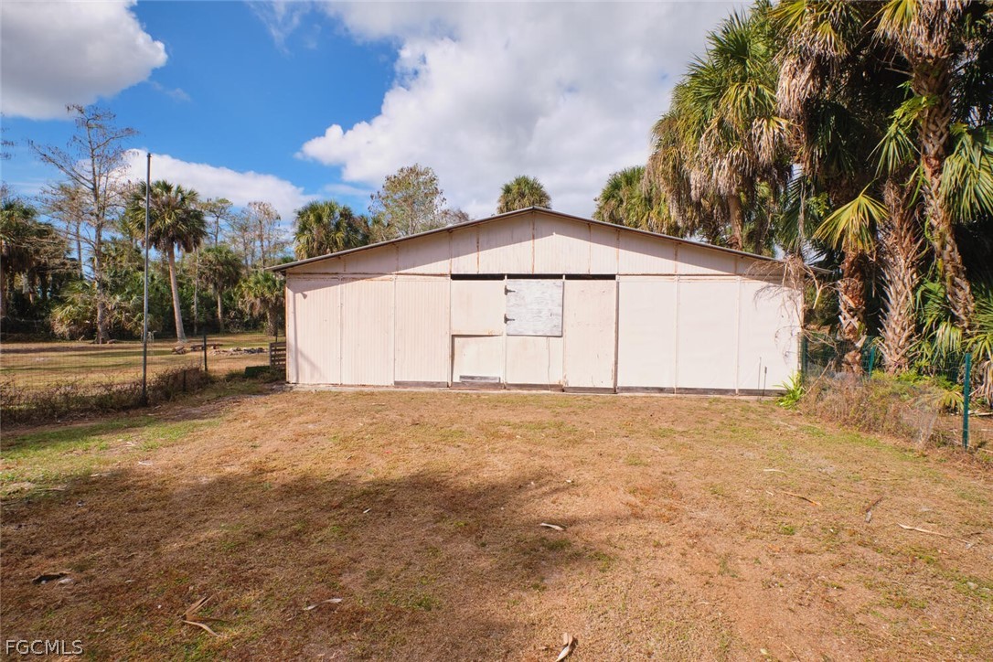 3 Bed SingleFamilyResidence for Sale in Naples, photo 38