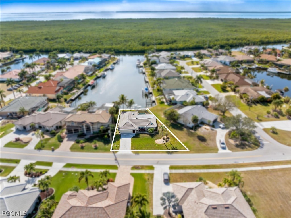 3 Bed Pool Home for Sale in Punta Gorda Isles, photo 38