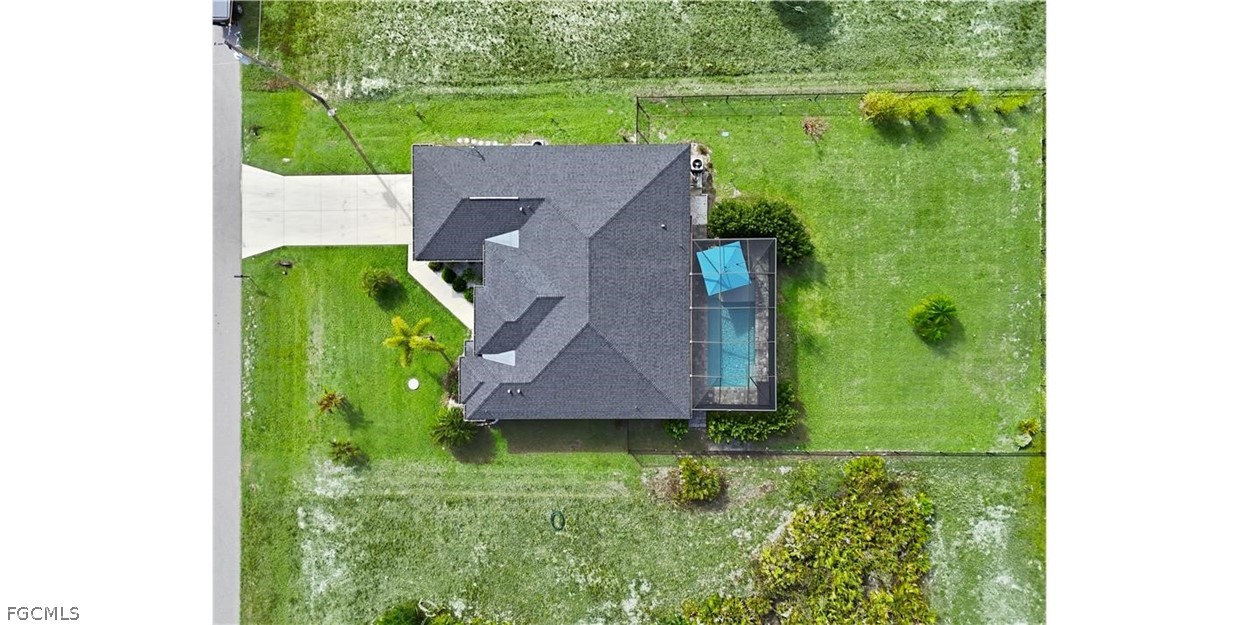 3 Bed Pool Home for Sale in Rotonda Sands, photo 38