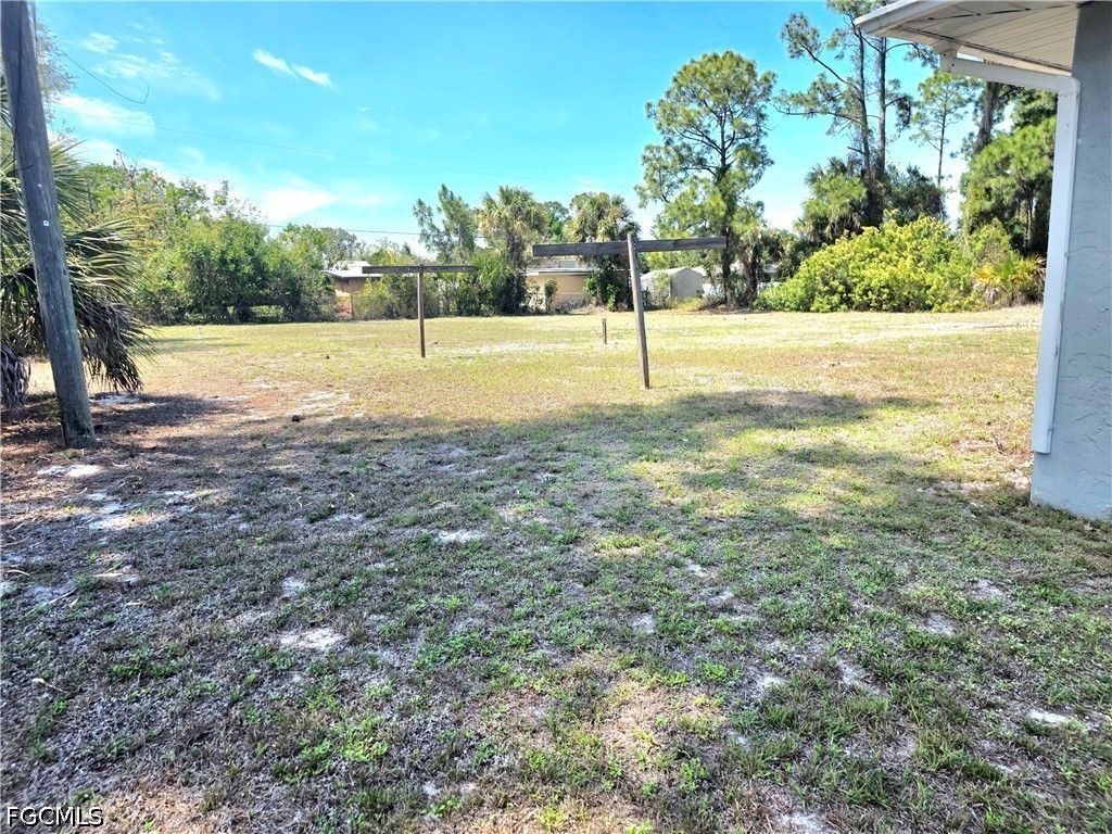 3 Bed SingleFamilyResidence for Sale in Lehigh Acres, photo 38