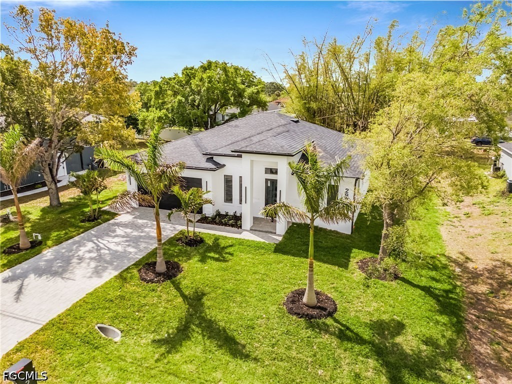 3 Bed SingleFamilyResidence for Sale in Lehigh Acres, photo 38