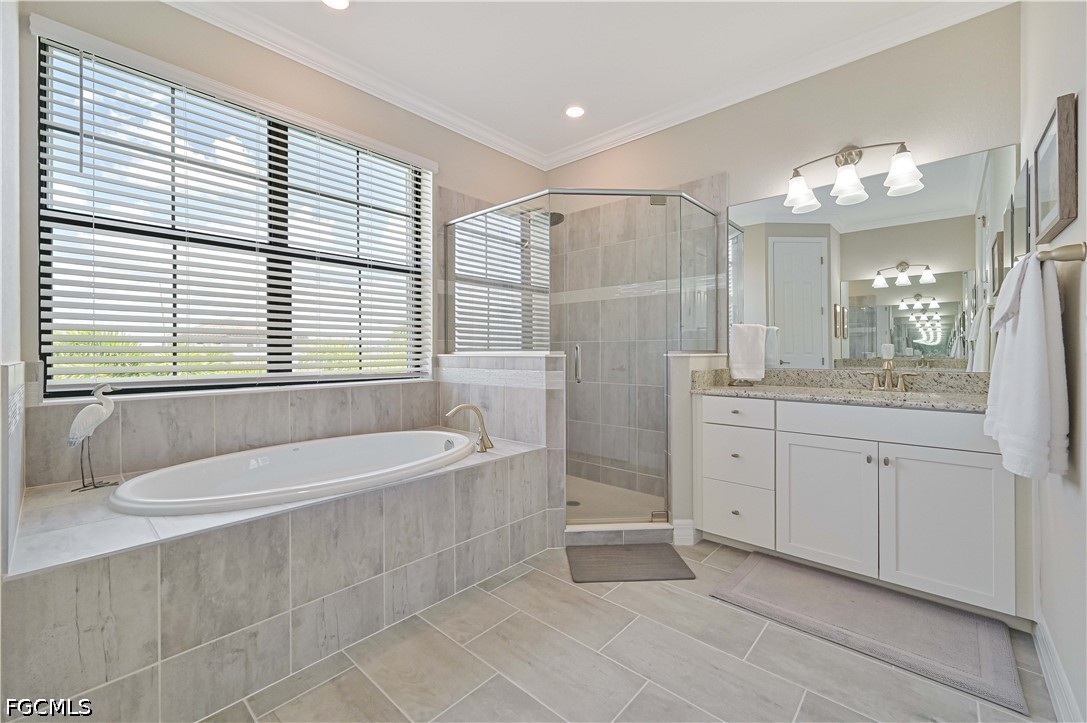 6 Bed Pool Home for Sale in Estero, photo 38