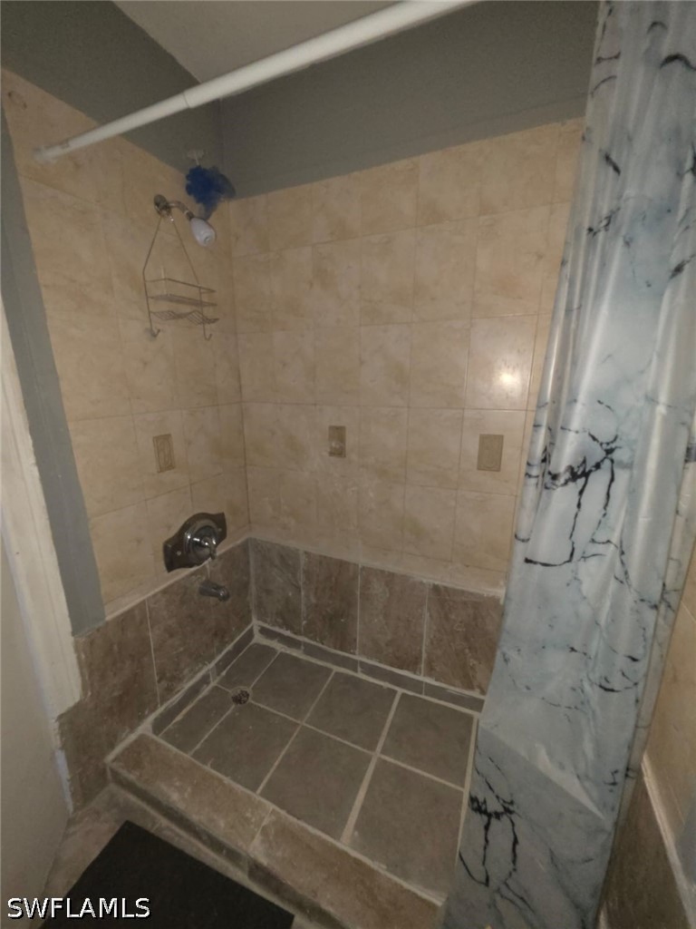 1 Bed Pool Home for Sale in Village Creek, photo 38