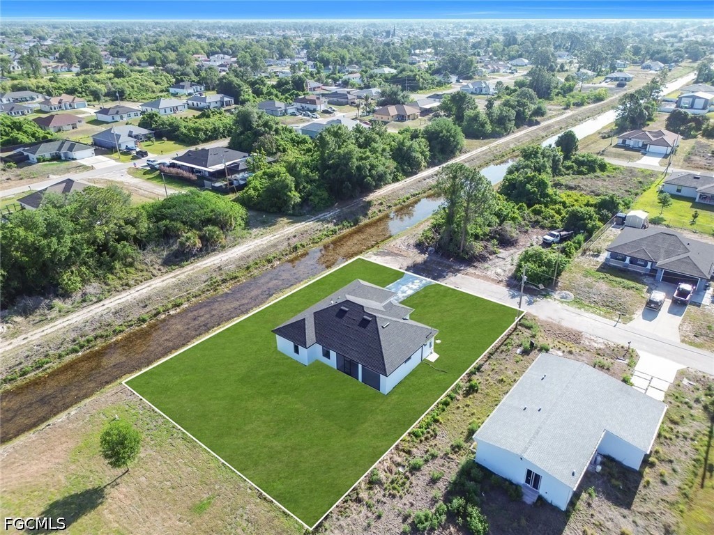 3 Bed SingleFamilyResidence for Sale in Lehigh Acres, photo 38