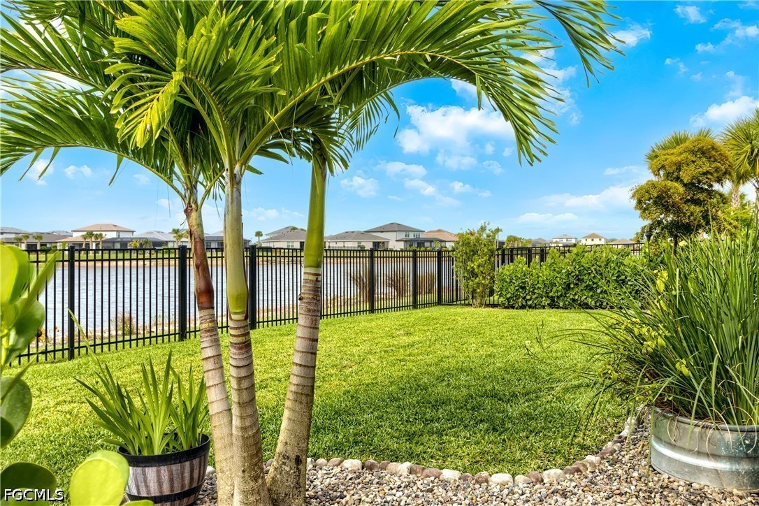 3 Bed Pool Home for Sale in Hampton Lakes, photo 38