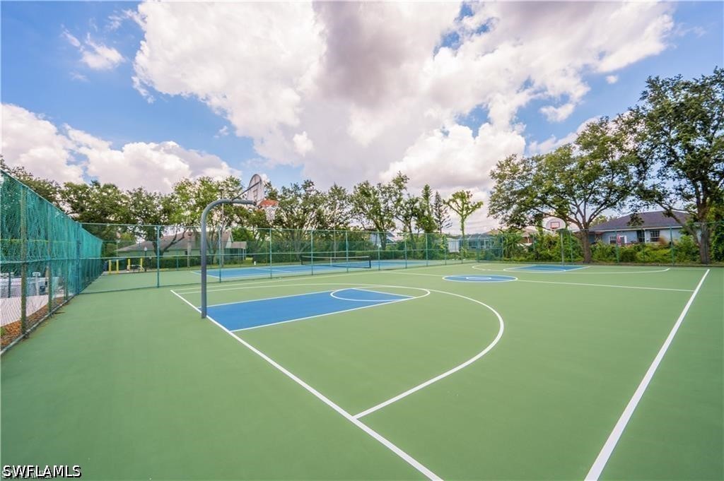 3 Bed SingleFamilyResidence for Sale in Fort Myers, FL — photo 38