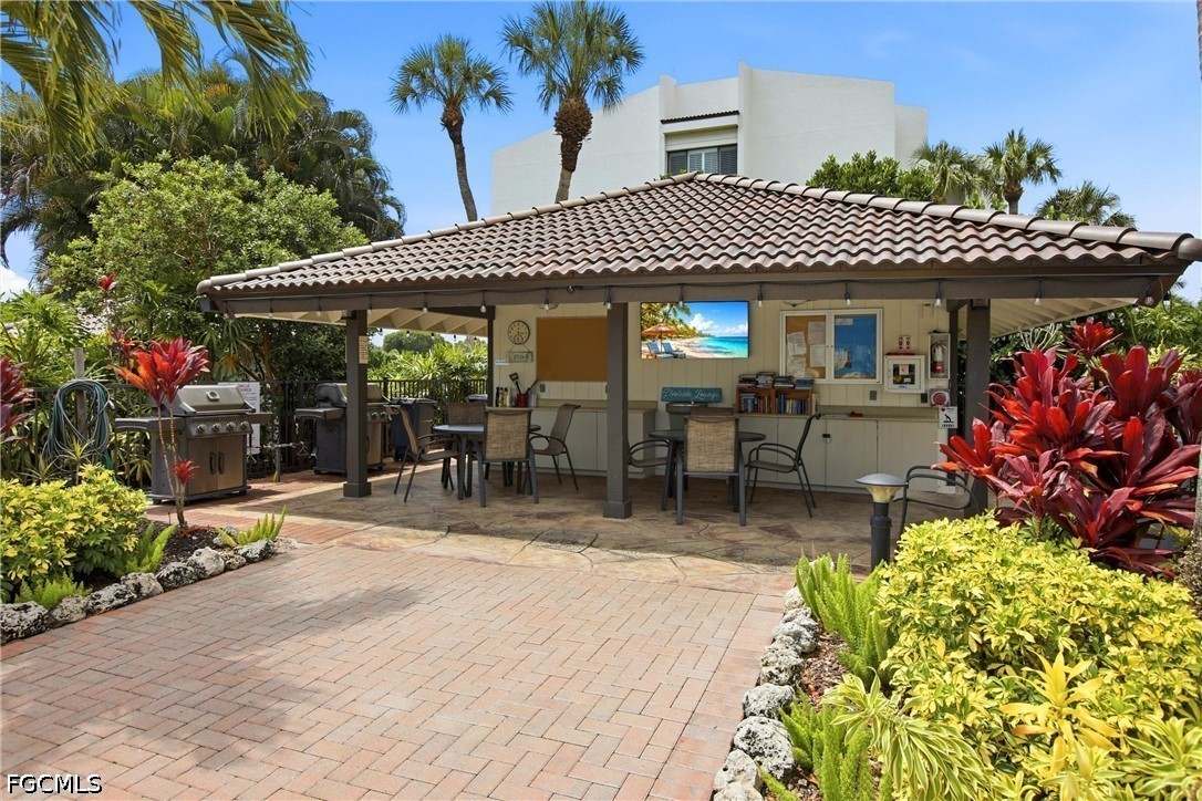 3 Bed Waterfront Home for Sale in Fort Myers, photo 38