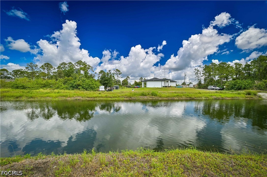 4 Bed Waterfront Home for Sale in Lehigh Acres, photo 38