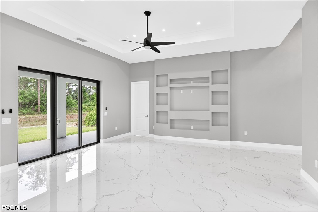 4 Bed SingleFamilyResidence for Sale in Lehigh Acres, photo 38