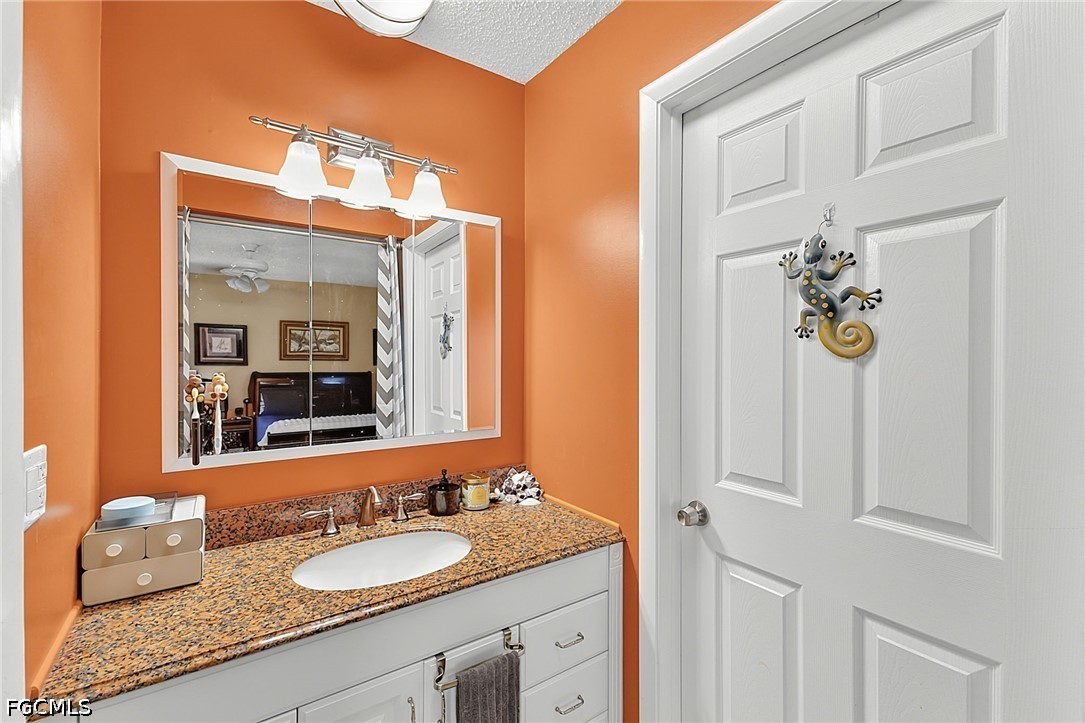 3 Bed Condominium for Sale in Fort Myers, photo 38