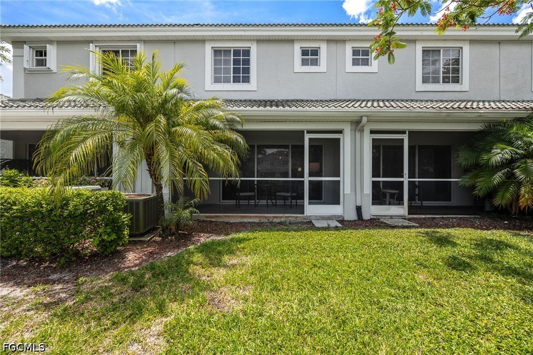 2 Bed Waterfront Home for Sale in Fort Myers, photo 38