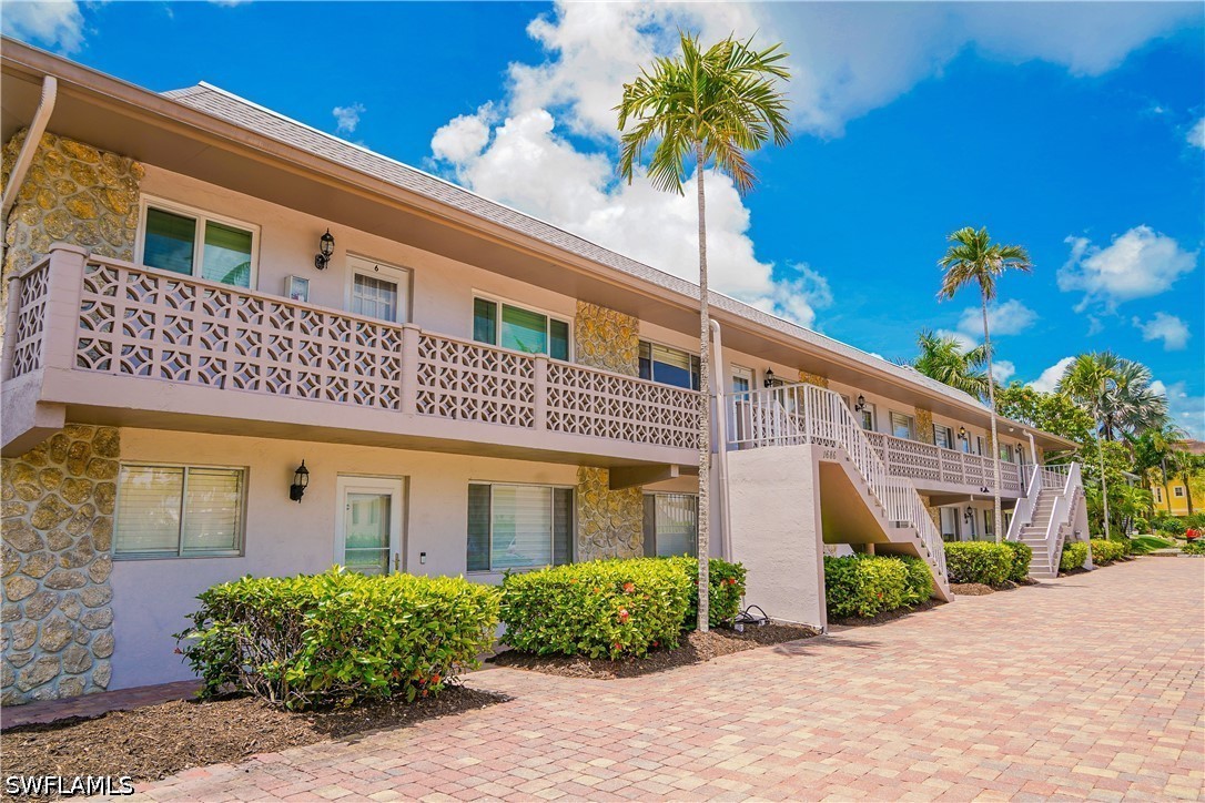 2 Bed Waterfront Home for Sale in Blue Point, photo 38