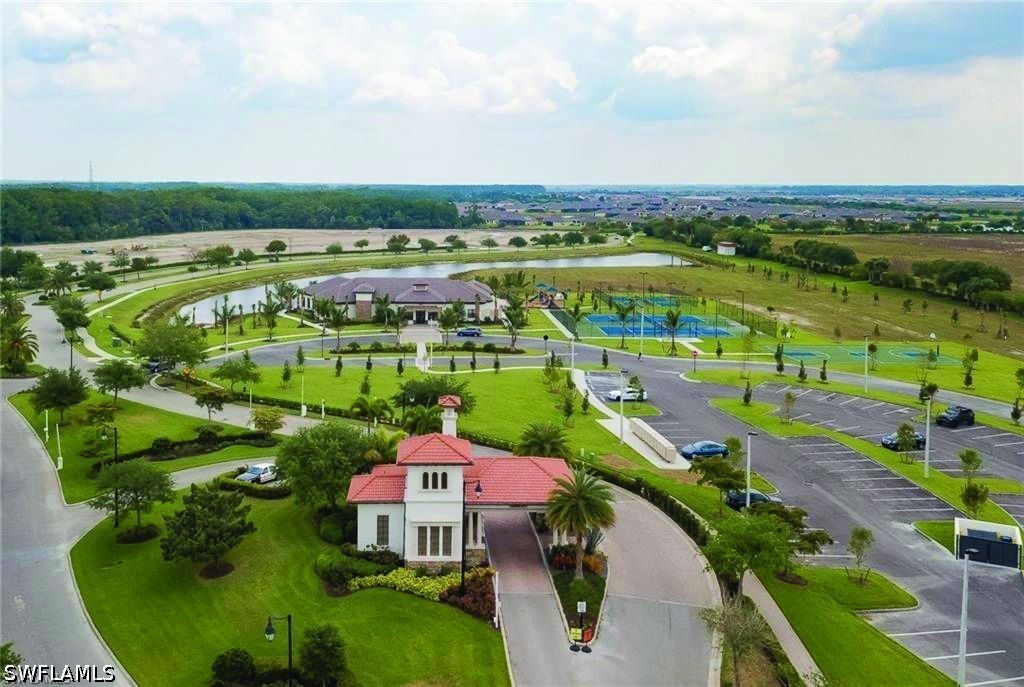 3 Bed Pool Home for Sale in Portico, photo 38