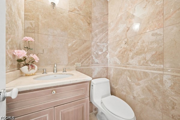 4 Bed Waterfront Home for Sale in Southwood, photo 38