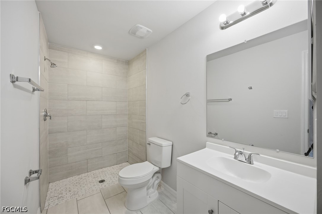 3 Bed Duplex for Sale in Cape Coral, photo 38