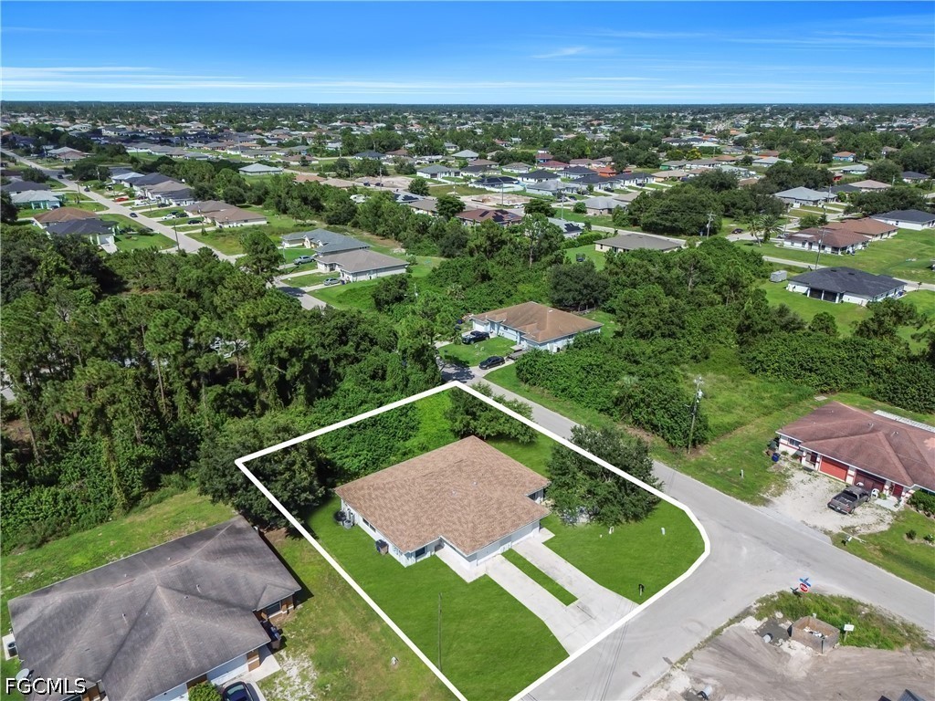 6 Bed Duplex for Sale in Lehigh Acres, photo 38