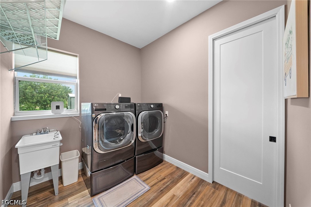 3 Bed SingleFamilyResidence for Sale in Alva, FL, $1,059,000 — photo 38