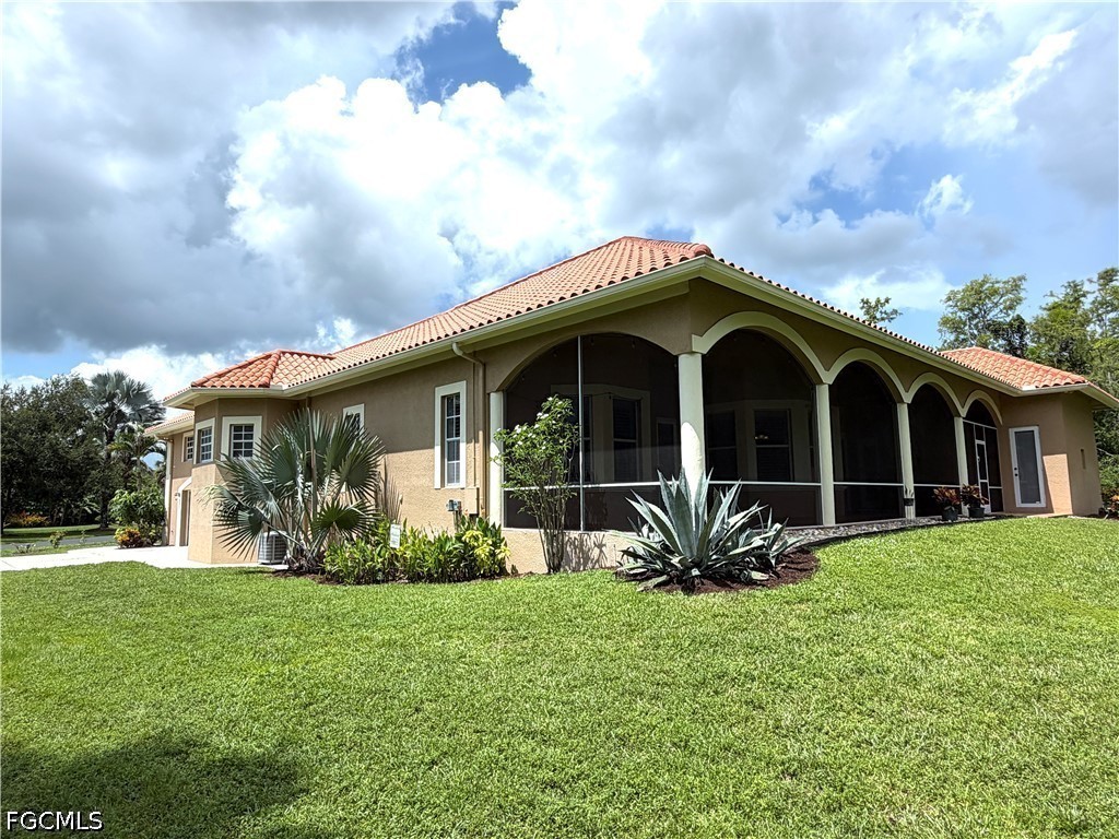 5 Bed SingleFamilyResidence for Sale in Naples, FL — photo 38