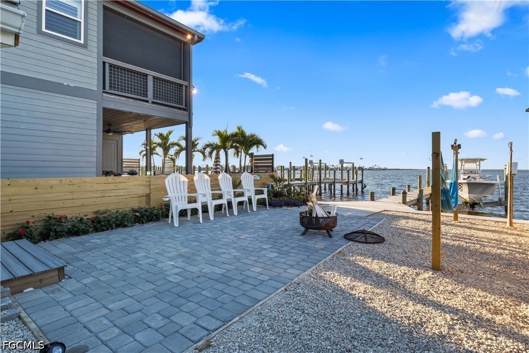 2 Bed Waterfront Home for Sale in Matlacha, FL, $399,900 — photo 38