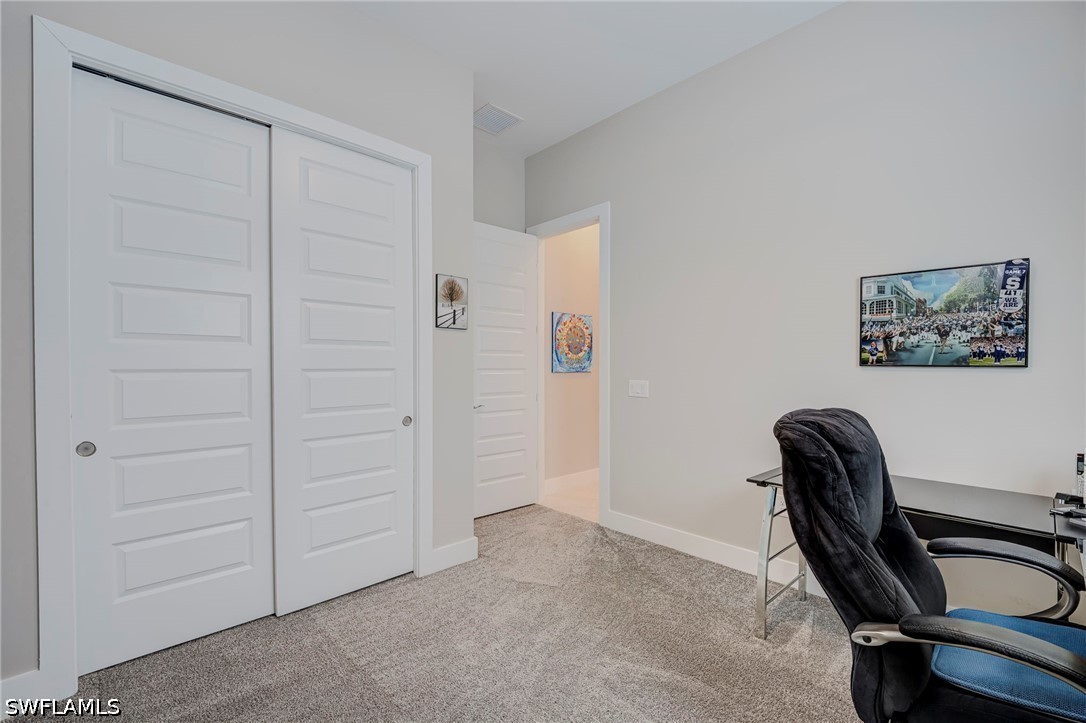 5 Bed SingleFamilyResidence for Sale in Avalon Park, FL — photo 38