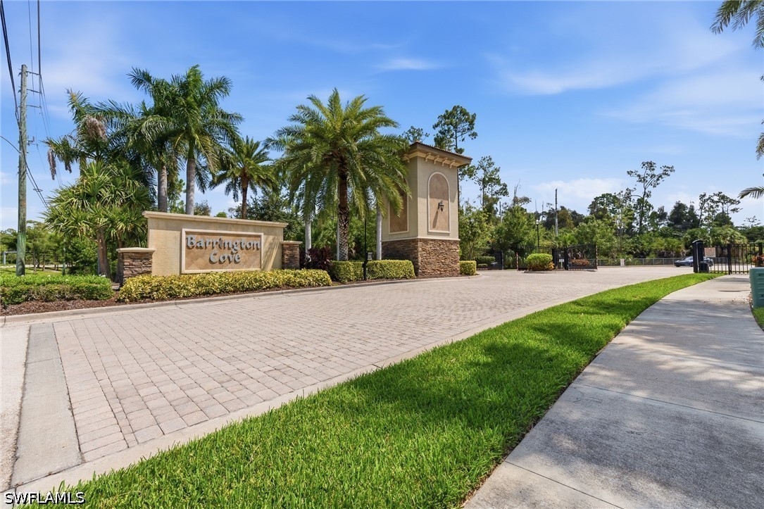 3 Bed SingleFamilyResidence for Sale in Naples, FL, $650,000 — photo 38