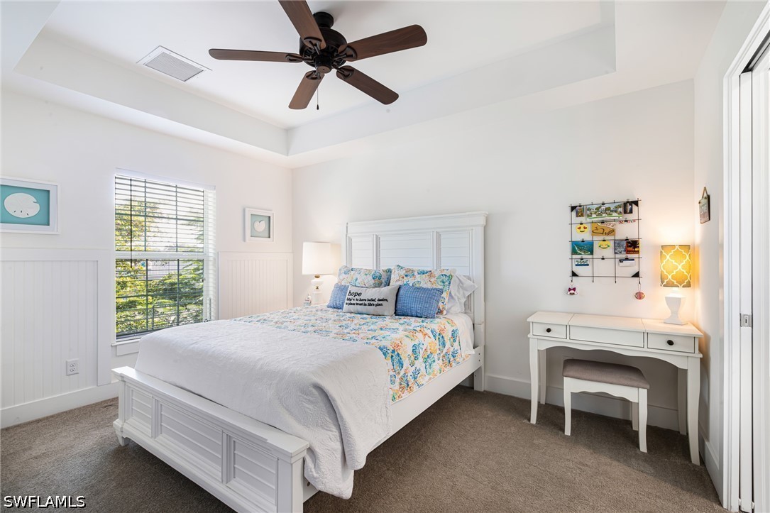 5 Bed SingleFamilyResidence for Sale in Kelly Plaza, FL — photo 38