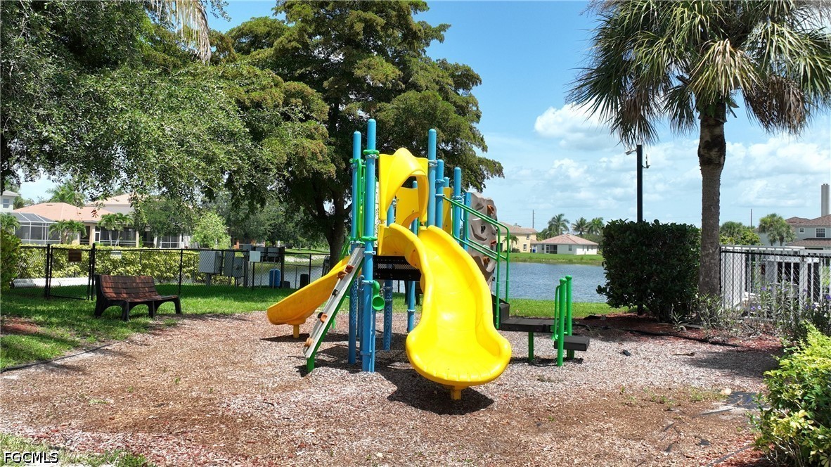 3 Bed Townhouse for Sale in Olympia Pointe, FL, $229,000 — photo 38