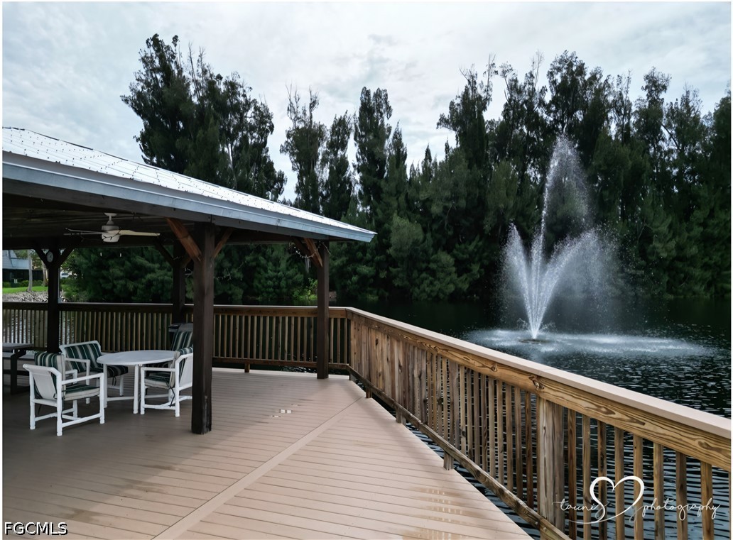 2 Bed SingleFamilyResidence for Sale in Fort Myers, FL — photo 38