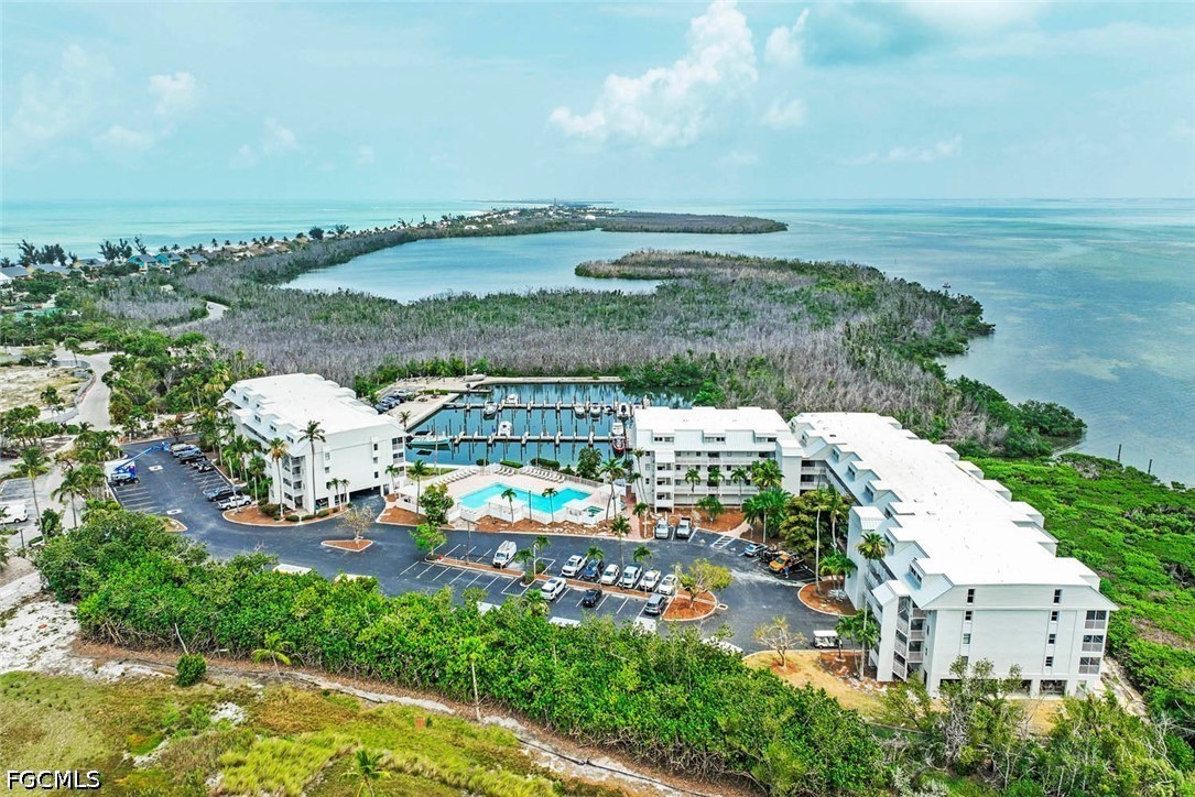 3 Bed Waterfront Home for Sale in Captiva, FL, $950,000 — photo 38