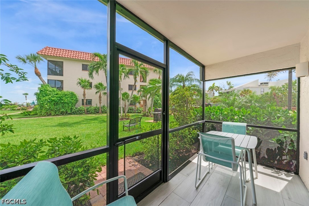 2 Bed Pool Home for Sale in Sanibel, FL, $779,000 — photo 38