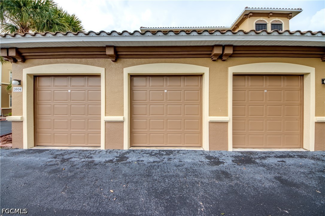 2 Bed Condominium for Sale in Tuscany Court, FL, $250,000 — photo 38