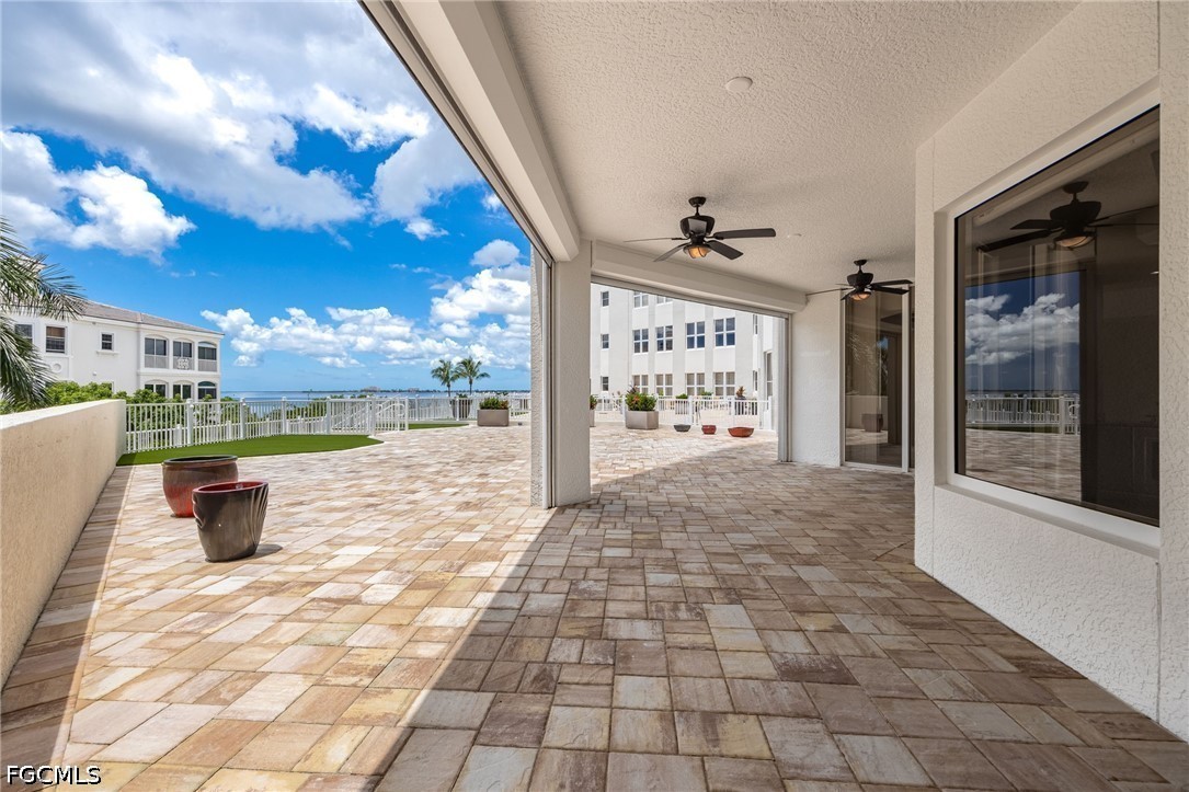 4 Bed Waterfront Home for Sale in Fort Myers, photo 38