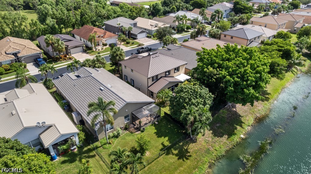 4 Bed Waterfront Home for Sale in Fort Myers, photo 38