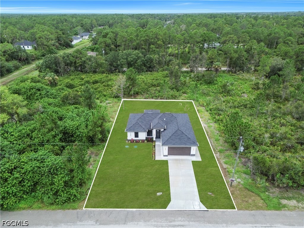 3 Bed SingleFamilyResidence for Sale in Lehigh Acres, FL — photo 38