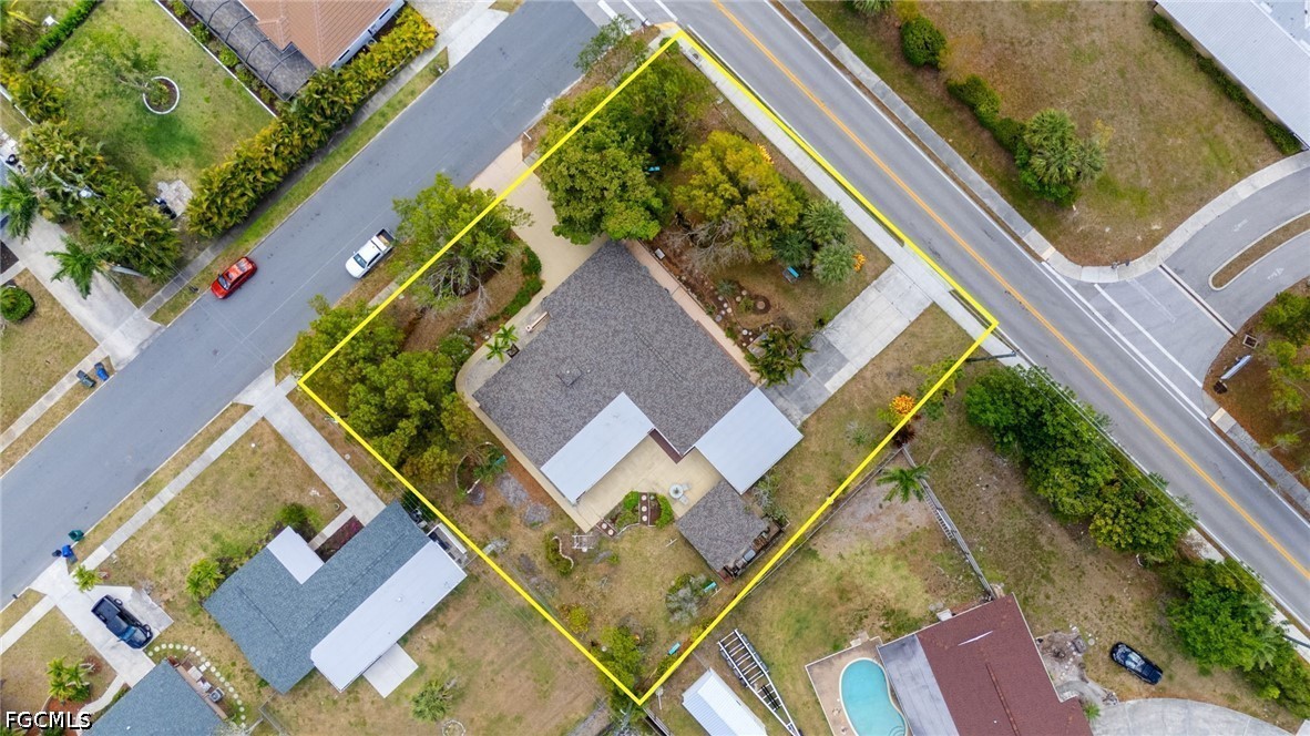 3 Bed SingleFamilyResidence for Sale in Fort Myers, photo 38