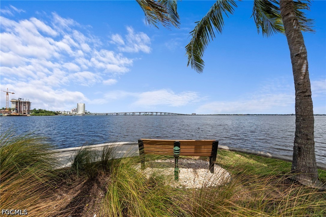 1 Bed Waterfront Home for Sale in St. Tropez, FL, $250,000 — photo 38